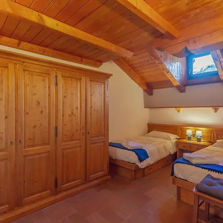 Pontal 5 - Relax E Vista Sulle Montagne - Cour 0145